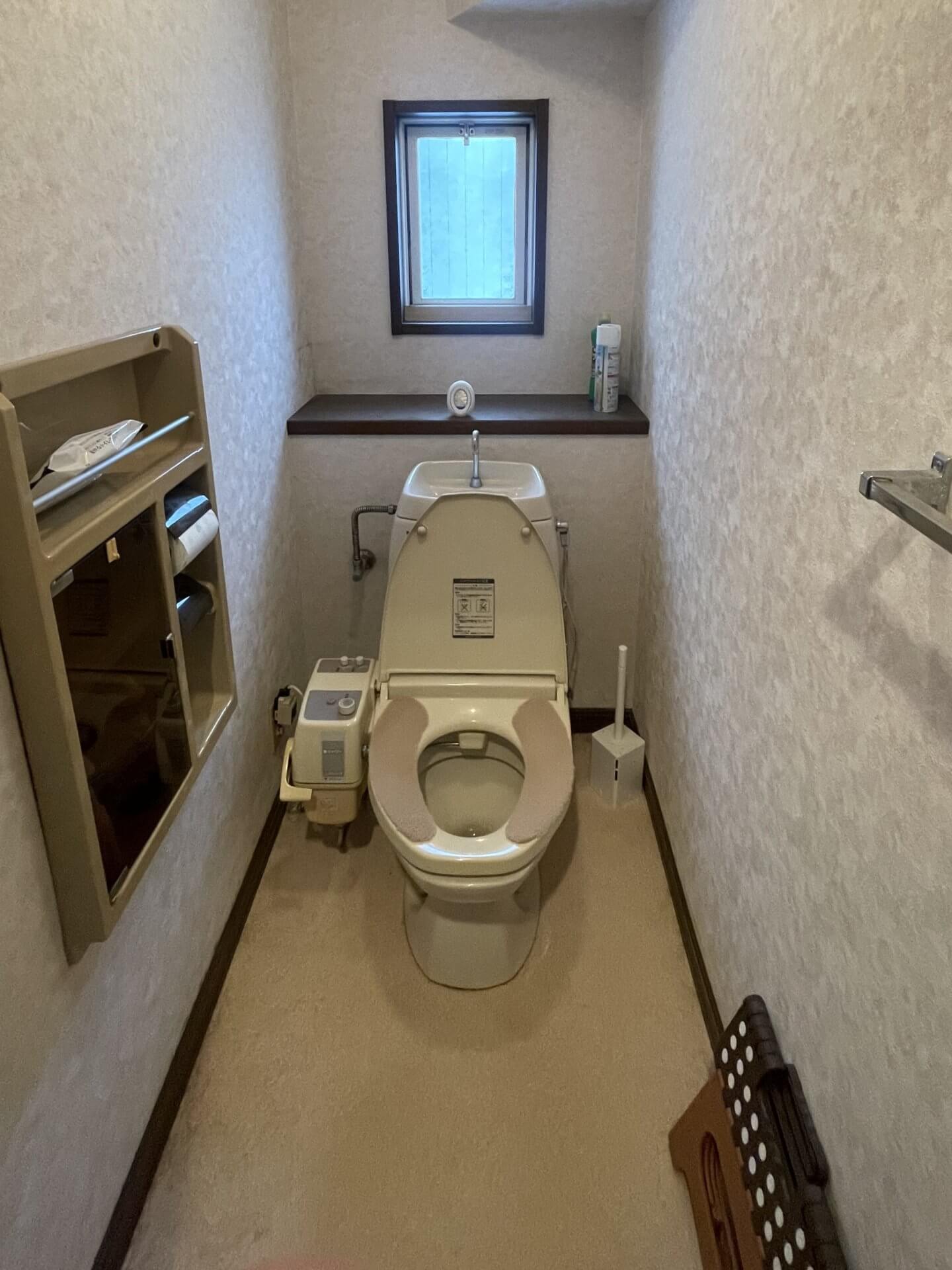 トイレ改装工事 トイレ改装　施工前